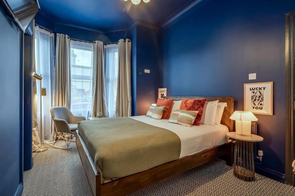 ホテル The Wellesley ベルファスト エクステリア 写真