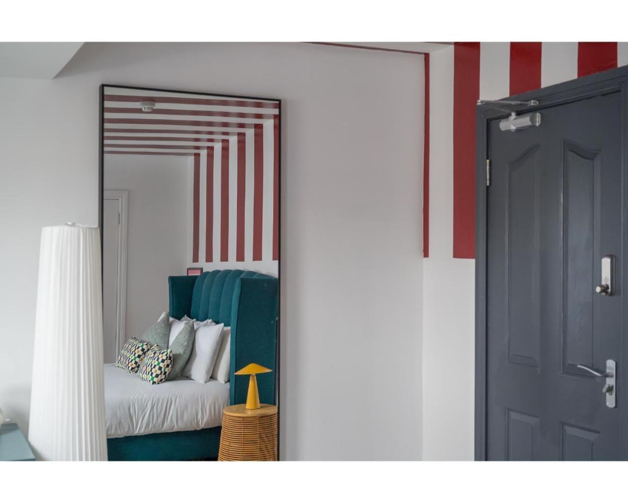 ホテル The Wellesley ベルファスト 部屋 写真