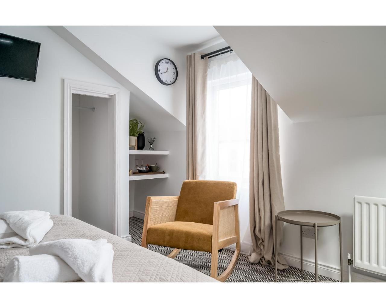 ホテル The Wellesley ベルファスト 部屋 写真