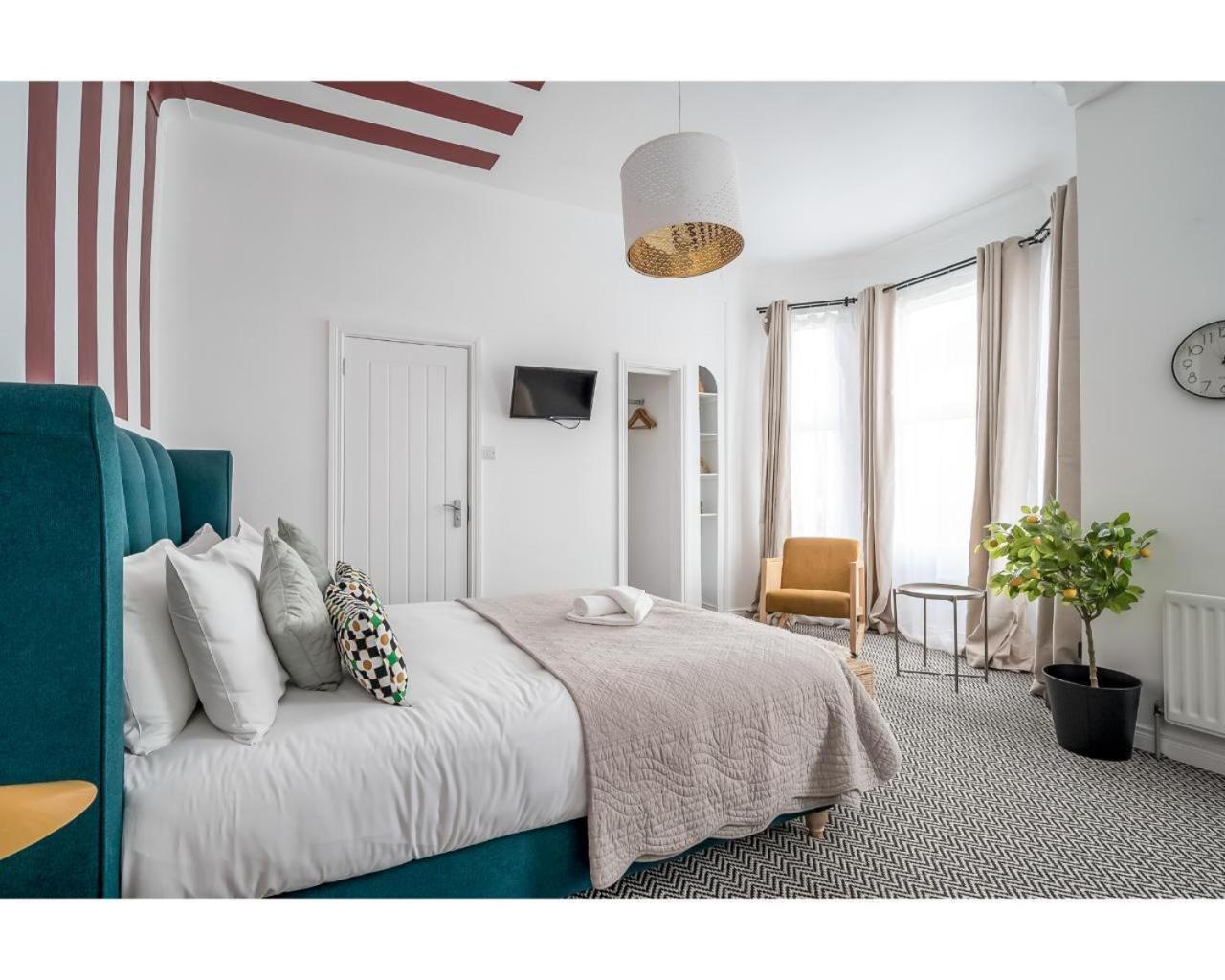 ホテル The Wellesley ベルファスト 部屋 写真